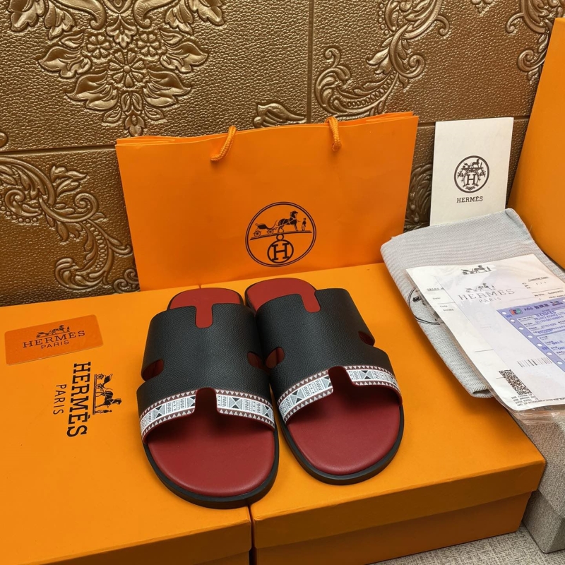 H**mes slippers